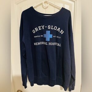 Grey-Sloan Memorial Hospital sweatshirt by BoxLunch. Size XL